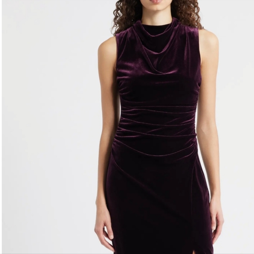 Vince Camuto Velvet Midi Dress in Rich Purple